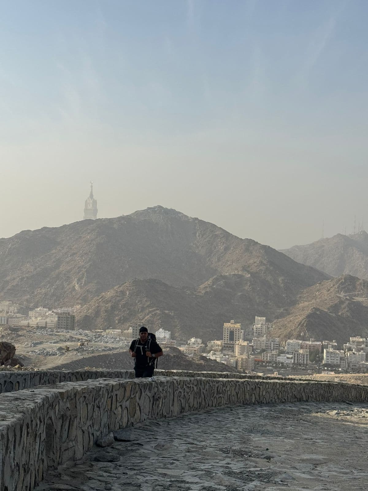 هايكنق جبل ثور – غروب مكة وتجربة ليلية مميزة تشمل العشاء